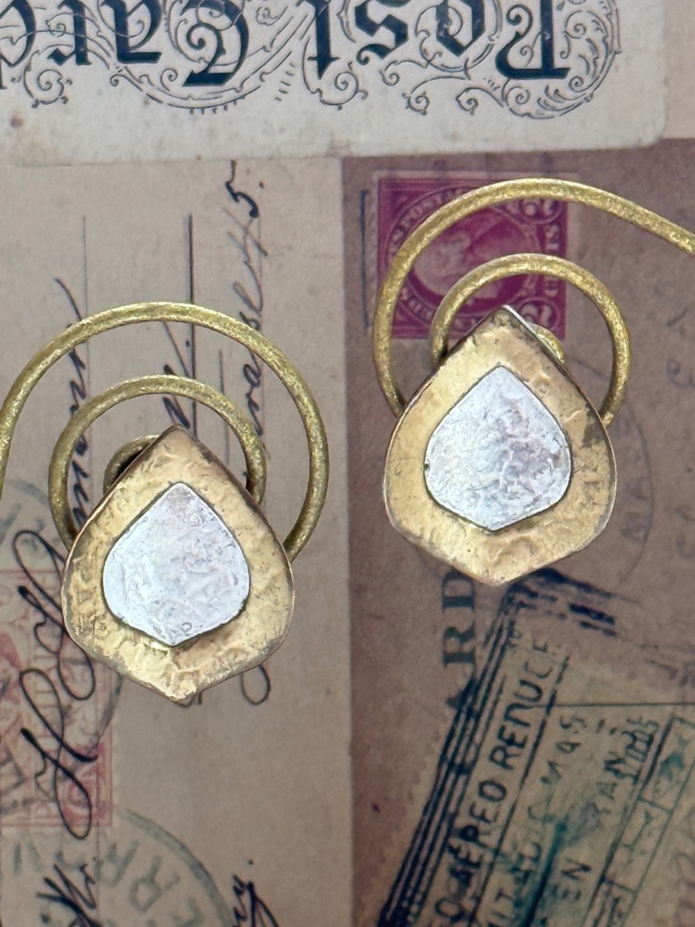 VINTAGE MARJORIE BAER Two-Tone Teardrop Clip Earrings Modernist Brutalist